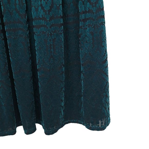 Moon Green Velvet Cap Sleeve Dress Womens Size 1XL Side Zip Lined - Picture 12 of 13